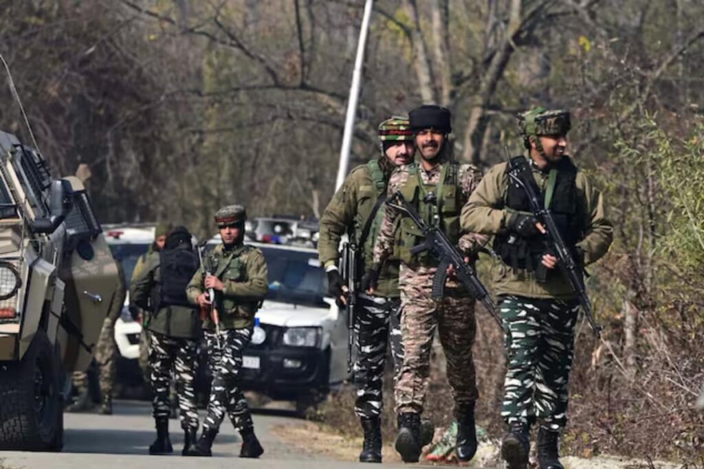 Encounter Breaks Out Between Security Forces, Militants in J-K's Pulwama