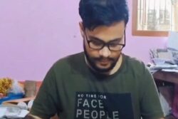 Bengal Artist Debjyoti Mohra To Export Durga Puja Decorations To California