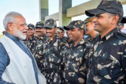 Defence Forces, PM, RBI, SC & Election Commission Most Trusted Institutions Of 2024: Ipsos IndiaBus Survey