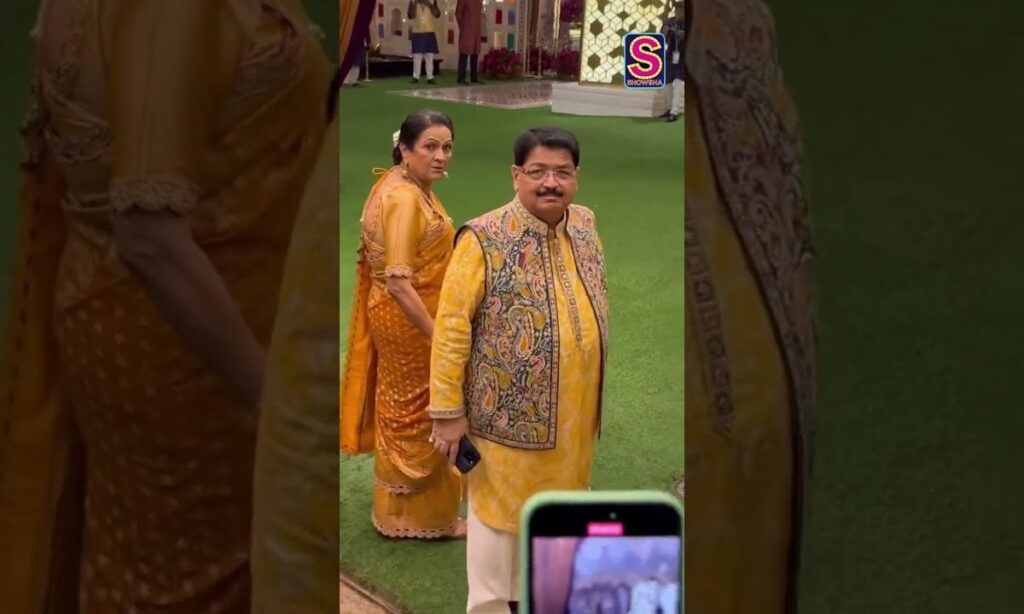 Parimal Nathwani and Family Attend Anant Ambani and Radhika Merchant's Haldi Ceremony | N18S