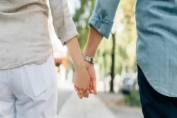 'Why Only Boys Seen As Perpetrators?': Uttarakhand HC Highlights 'Unfair' Practices In Teenage Dating Cases