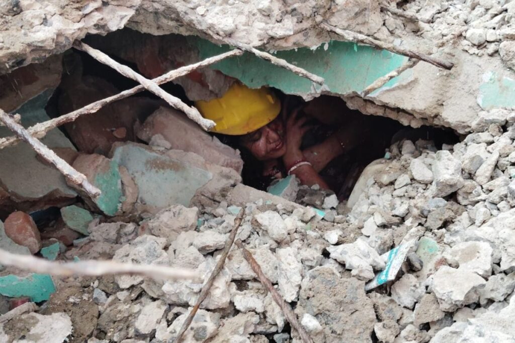 Three Killed, 8 Injured as Building Collapses in Jharkhand's Deoghar