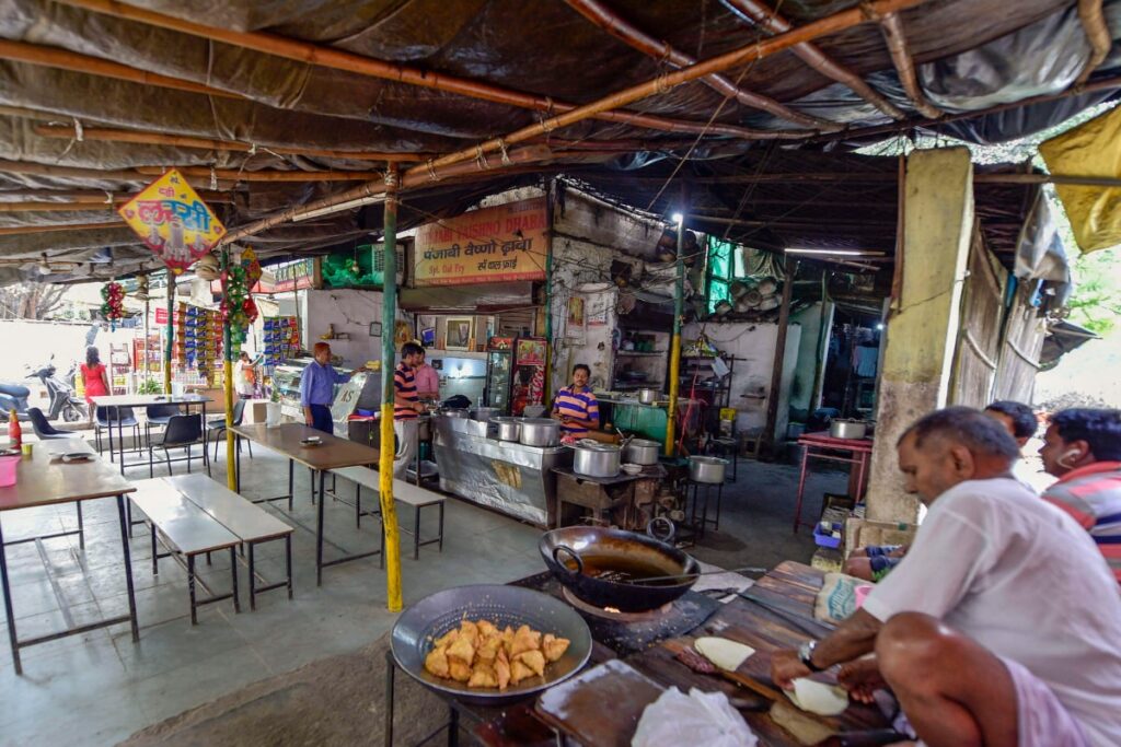 From Removing Muslim Staff to Displaying Aadhaar Cards, How Dhaba Owners are Complying With Kanwar Yatra Order