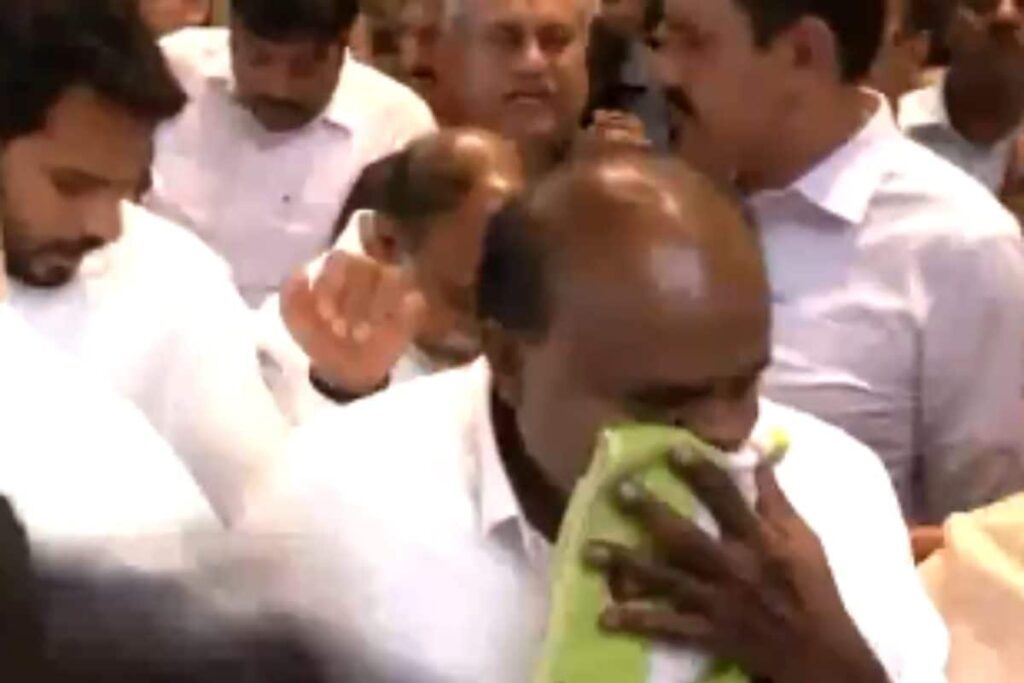 HD Kumaraswamy Hospitalised After Nosebleed During Media Interaction