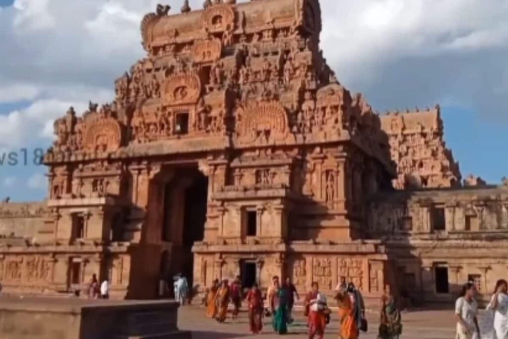 This Thanjavur Temple Decorates The Idol Of The Goddess With Pomegranates