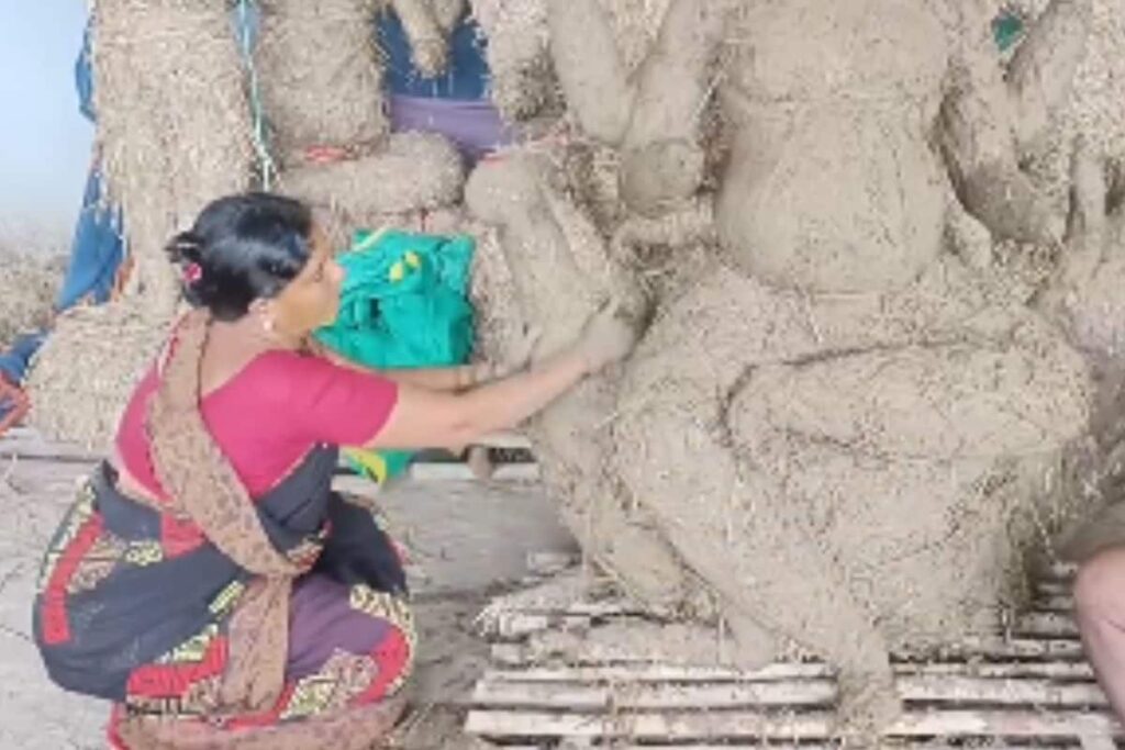 In Andhra’s Srikakulam, Eco-friendly Clay Idols Of Lord Ganapati Are In Demand