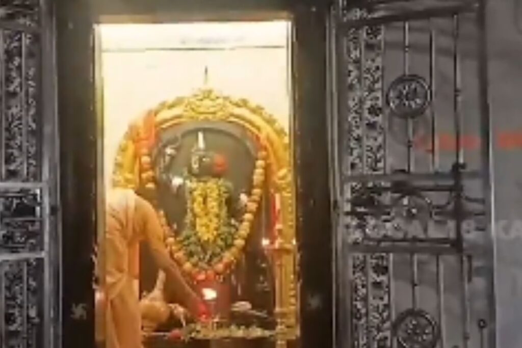 Woman Priest Gets Appointed To Lord Hanuman Temple In Karnataka's Sirsi