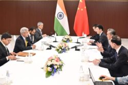 'Efforts Redoubled to Resolve Border Issues': EAM Jaishankar Holds Meeting With Chinese Counterpart At SCO Summit