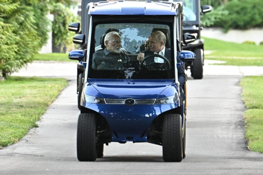 Putin Drives PM Modi Around In Golf Cart, Gives Tour Of His Residence | Watch