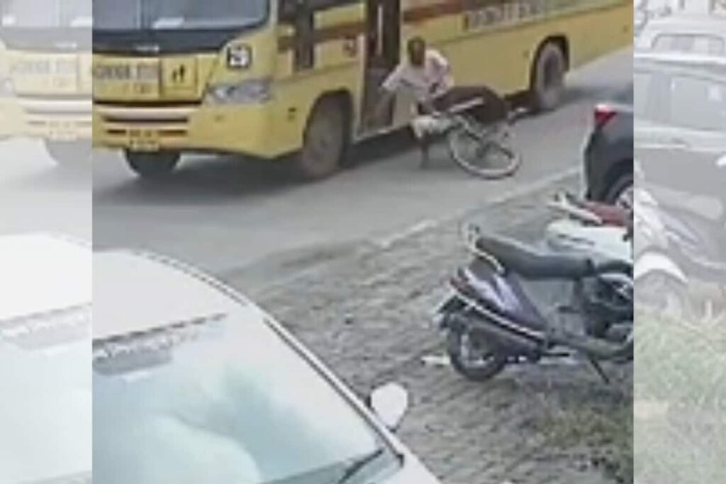 Nagpur: Old Man Dies After Speeding Bus Runs Over Him | Caught On Cam