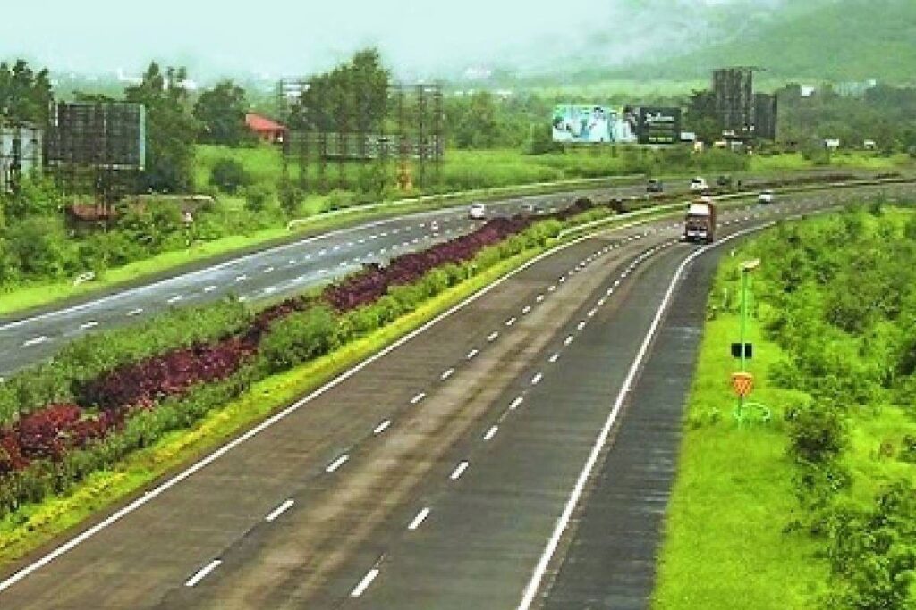 Partially Opened Delhi-Mumbai Expressway 'Goes to Great Lengths', Already India’s Longest