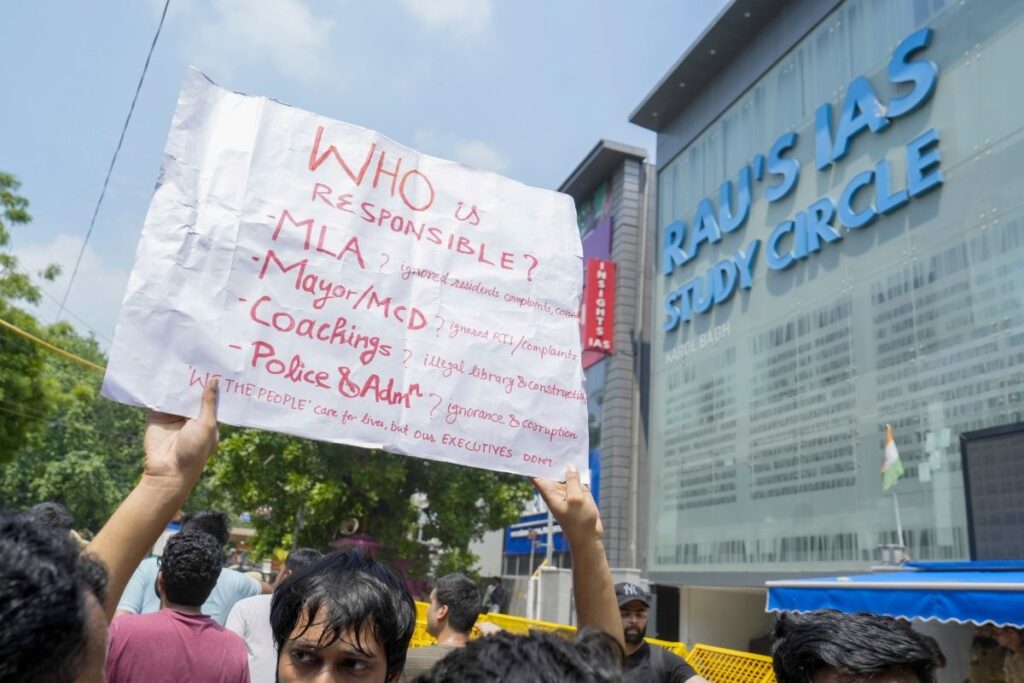 Delhi IAS Coaching Centre Deaths: Eyewitness Claims NDRF Arrived At Least An Hour After Flooding