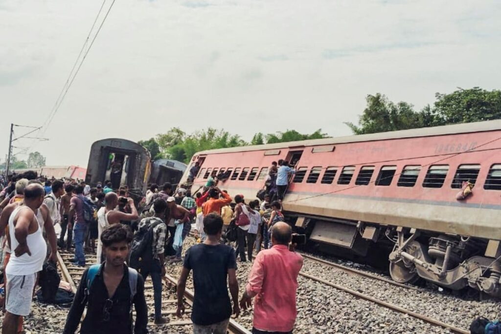 Chandigarh-Dibrugarh Express Derails Near Uttar Pradesh's Gonda, Four Killed