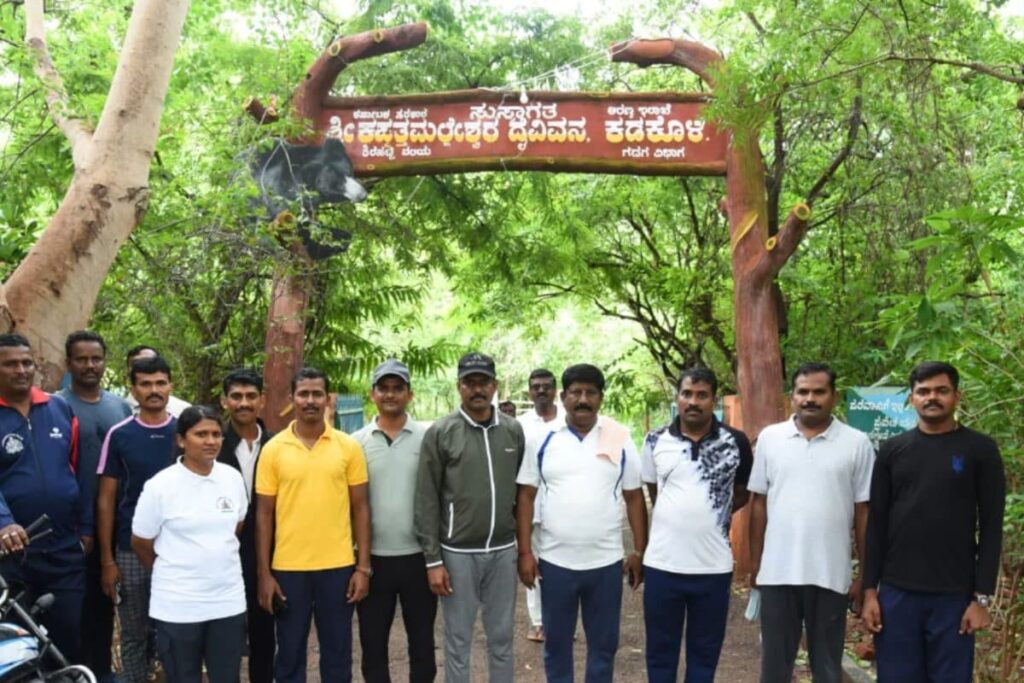 Up For Monsoon Trekking ? Then Karnataka’s Kappatagudda Is The Place For You