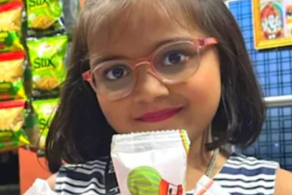 How This 7-year-old Bengal Girl Became Entrepreneur Selling Ice Cream Outside Her House