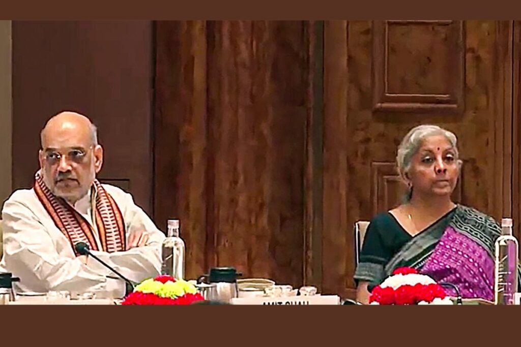 Centre May Bring In Negative Registry System To Bar Fraudsters From Using Banking Services | Exclusive