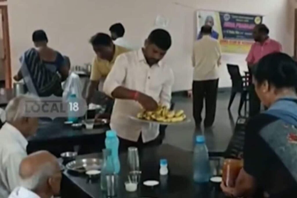 In Telangana, Lions Club Director Distributes Food In Old Age Homes On His Birthday