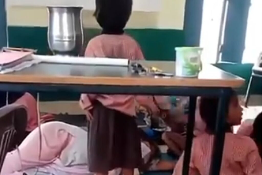 Primary School Teacher Sleeps In Class While Students Fan Her In UP’s Aligarh | Watch