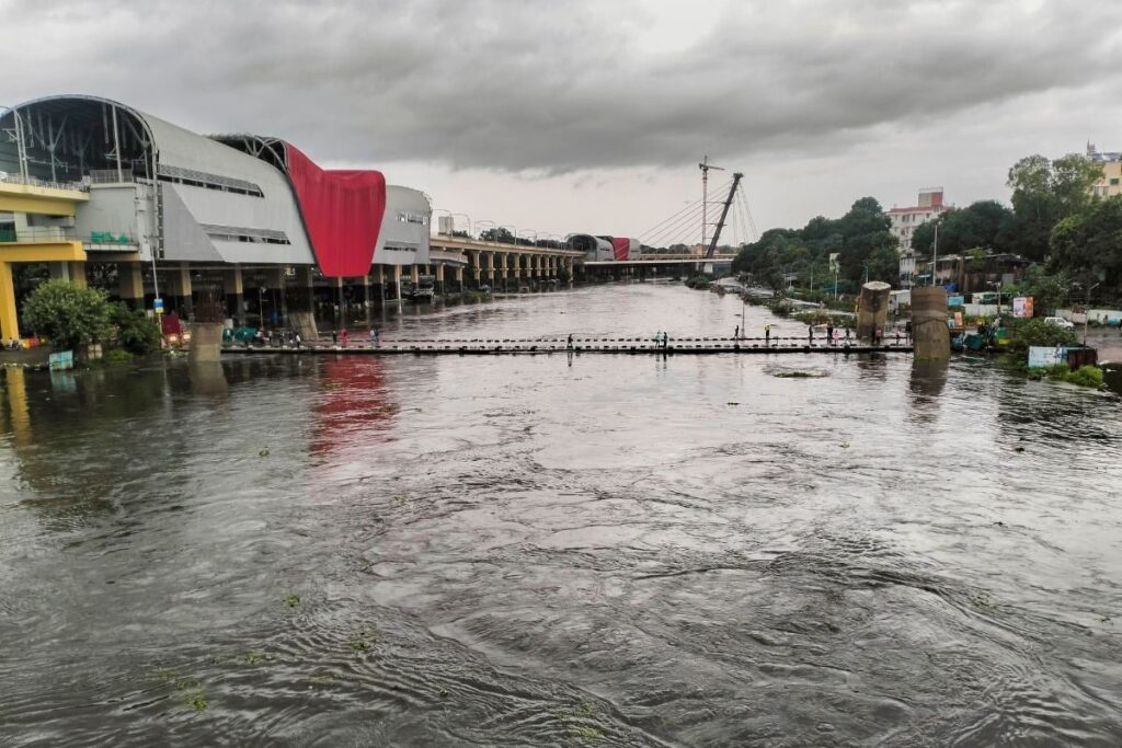 Pune: Heavy Rains Cause Flood-Like Situation; Union Minister Slams Civic Authorities For Not Issuing Alert