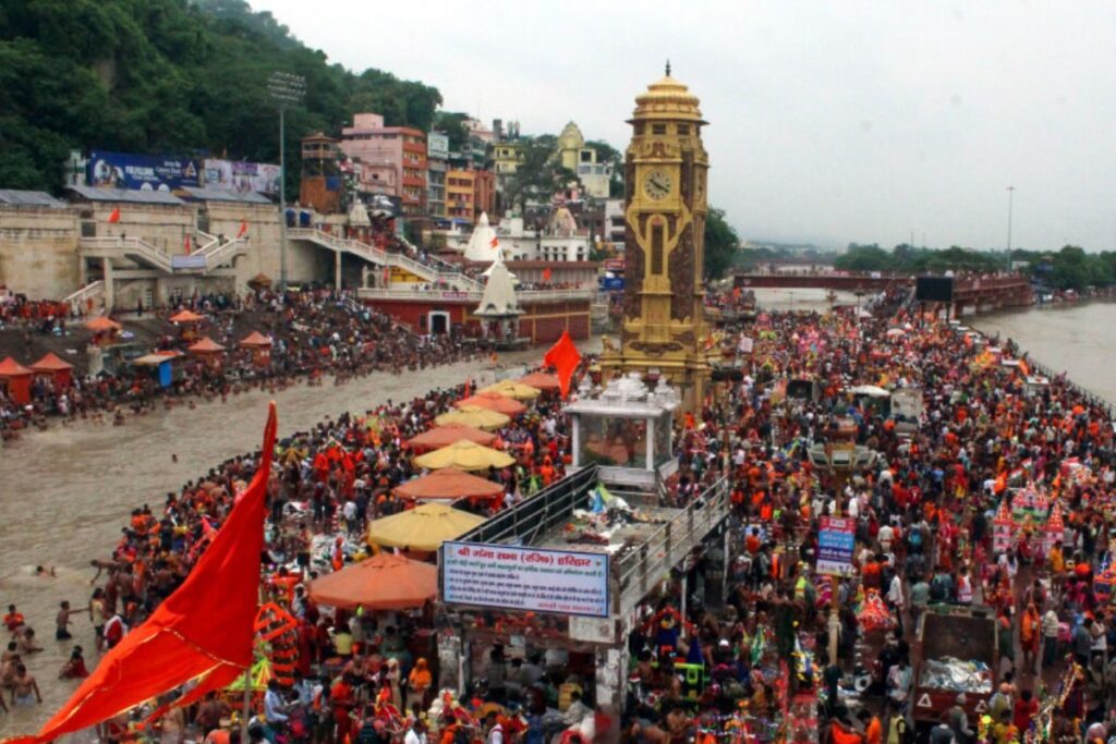 Group Held in Haridwar for Illegal Liquor Trade in Kanwariya Disguise