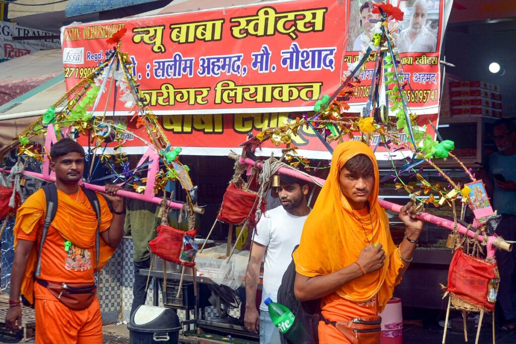 Kanwar Yatra Order: Both Muslim and Hindu Shop Owners Ask Staff to Quit, Small Dhabas Fear Hit to Income