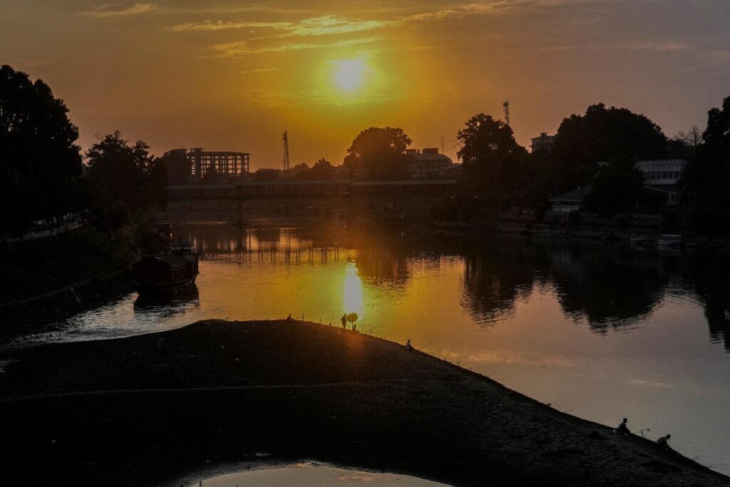 Srinagar Records Highest July Temperature Since 1999, Kashmir Valley Swelters as Temperatures Cross 35℃