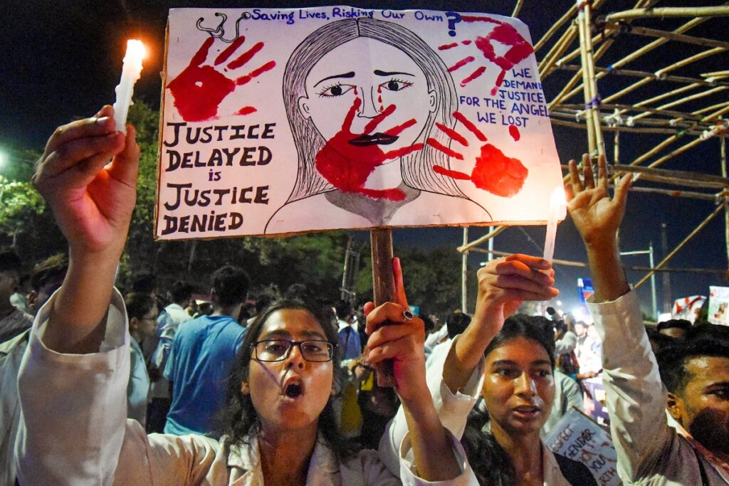 Kolkata Doctor Rape-Murder LIVE: MHA Asks States to Provide 2-hourly Situation Report Amid Protest, No Dharna Allowed Near RG Kar College