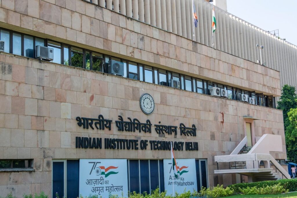 IIT Delhi Eases CGPA Criteria; BTech Students Can Now Graduate By Passing All Required Courses