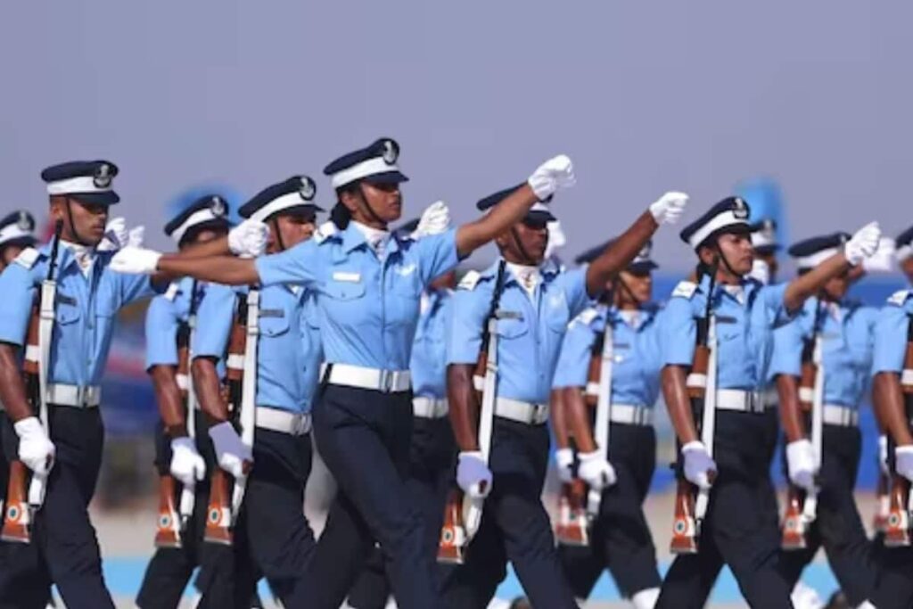 Agniveer Vacancy 2024: Can You Do 20 Sit-Ups in a Minute? Apply for Job in Indian Air Force