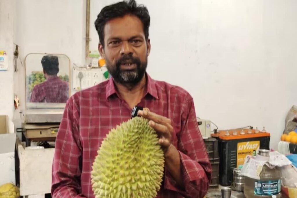 Visiting Tamil Nadu’s Courtallam? Know About The Monsoon Special Fruits Of This Town