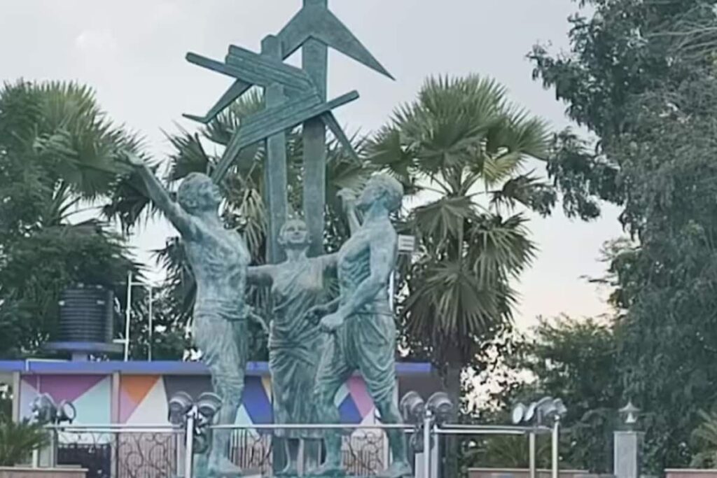 After Buddhadeb Bhattacharya's Death, A Look At Differing Ideologies On Singur Movement