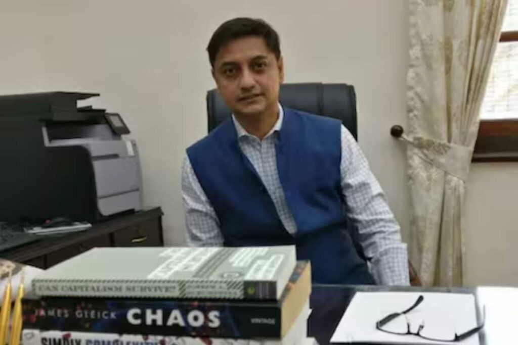 'What Variety Of Democracy?': PM's Economic Advisor Sanyal Attacks V-Dem Over Sweden's Plan To Cut Migration