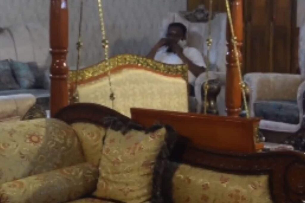 Kerala Furniture Exhibition Debuts In Thoothukudi With Rare Antique Models