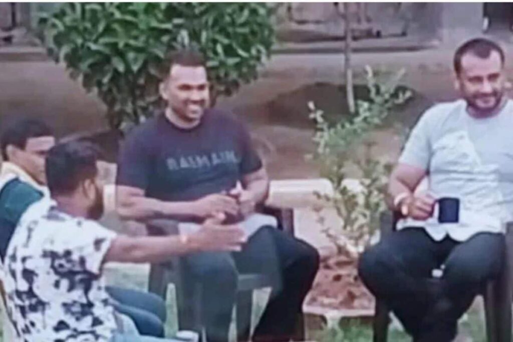 Jail No Bar for 'VIP Inmates'? How Big Names like Darshan And Sasikala Misuse Power in Prison