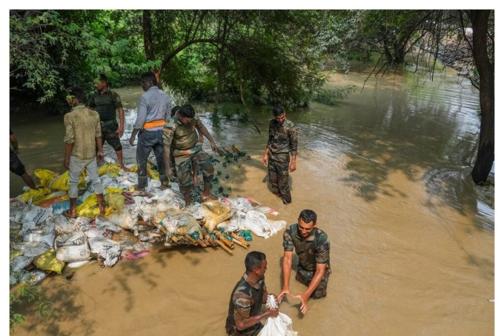 Delhi HC To Hear Plea On August 5 After Mother, Son Drown Into Waterlogged Drain In Ghazipur
