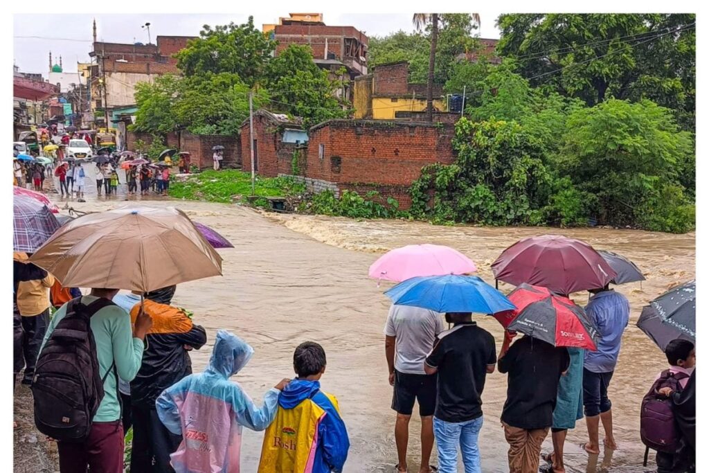 Heavy Rains Likely Over Delhi, Uttarakhand, J&K Till August 10, Yellow Alert in Himachal For 5 Days | Weather Updates
