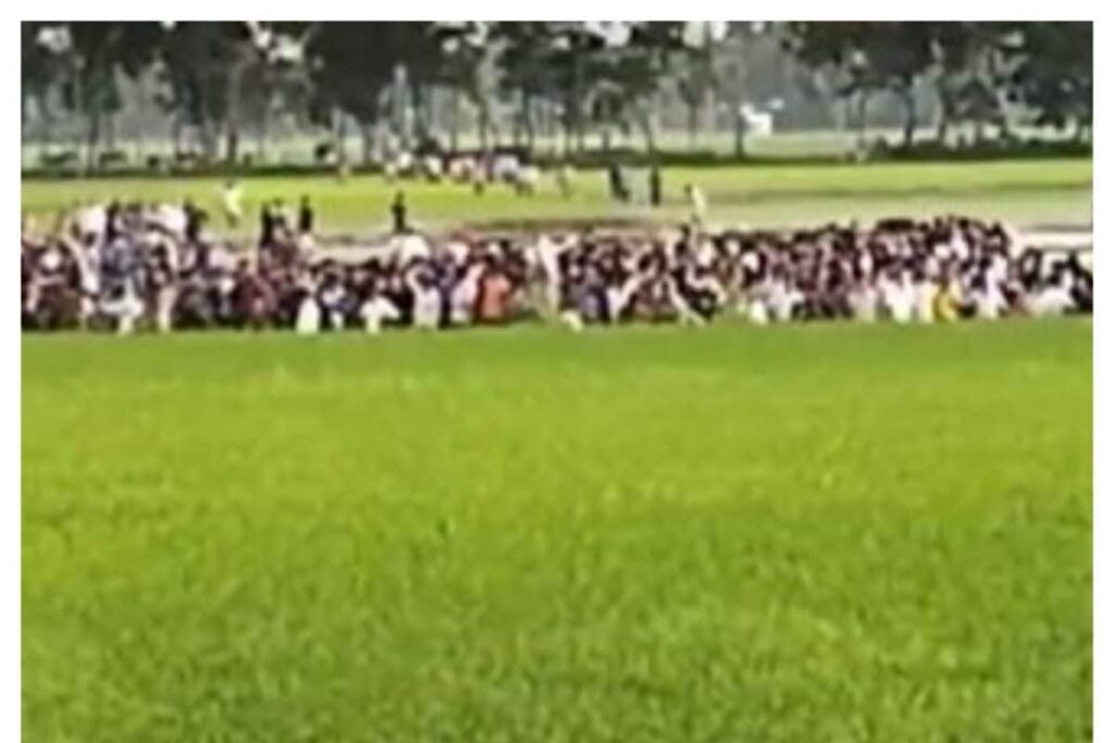 Bangladeshi Nationals Gather At Indo-Bangladesh Border, Attempt To Enter India | Visuals