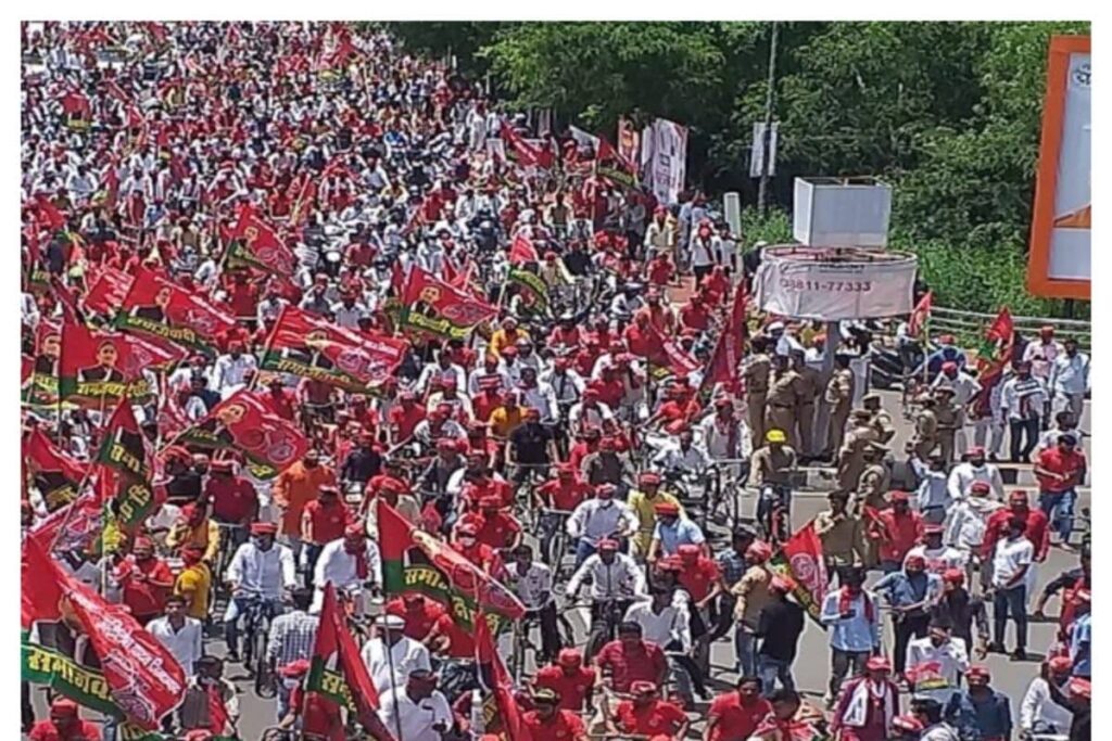 DJ Box Falls on Boy During Procession in Meerut, Triggers Dispute Between Two Groups