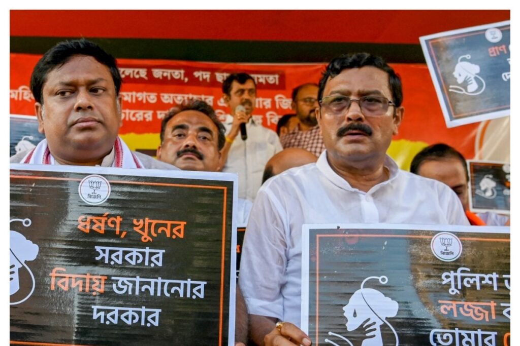 Kolkata Rape-Murder: Bengal Governor Meets HM Shah, CBI Secures Clues On Attempted Renovation Near Crime Scene | Updates