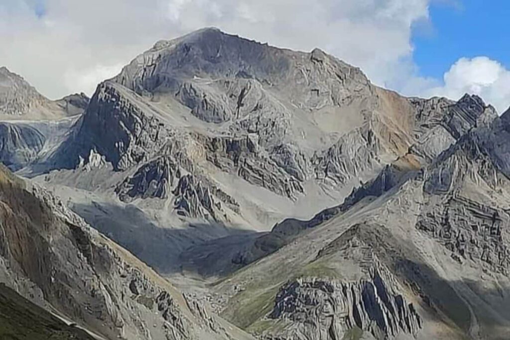 'Global Warming' Or 'Too Many Tourists'? Debate Snowballs as 6,191-m Himalayan Peak Om Parvat Goes Bald