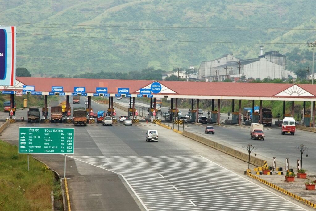 Five Toll Booths in India Collecting Rs 1 Crore Daily, 457 New User Fee Plazas Constructed Post 2019-20