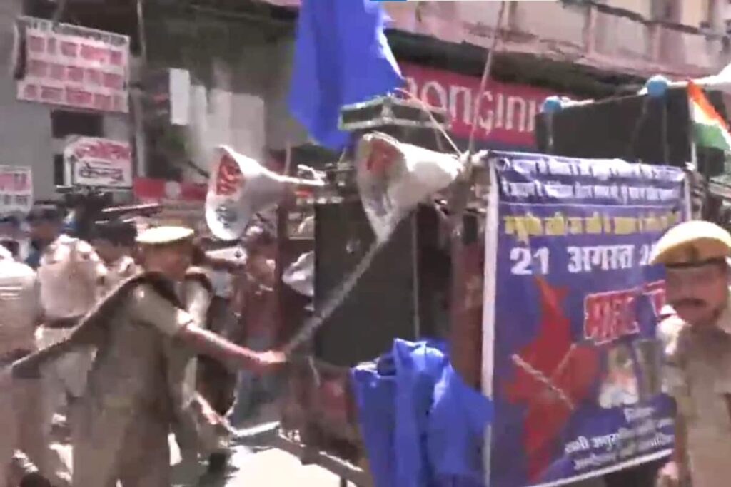 Vehicular Traffic Disrupted In Bihar Districts Due To Bharat Bandh Over SC-ST Reservation