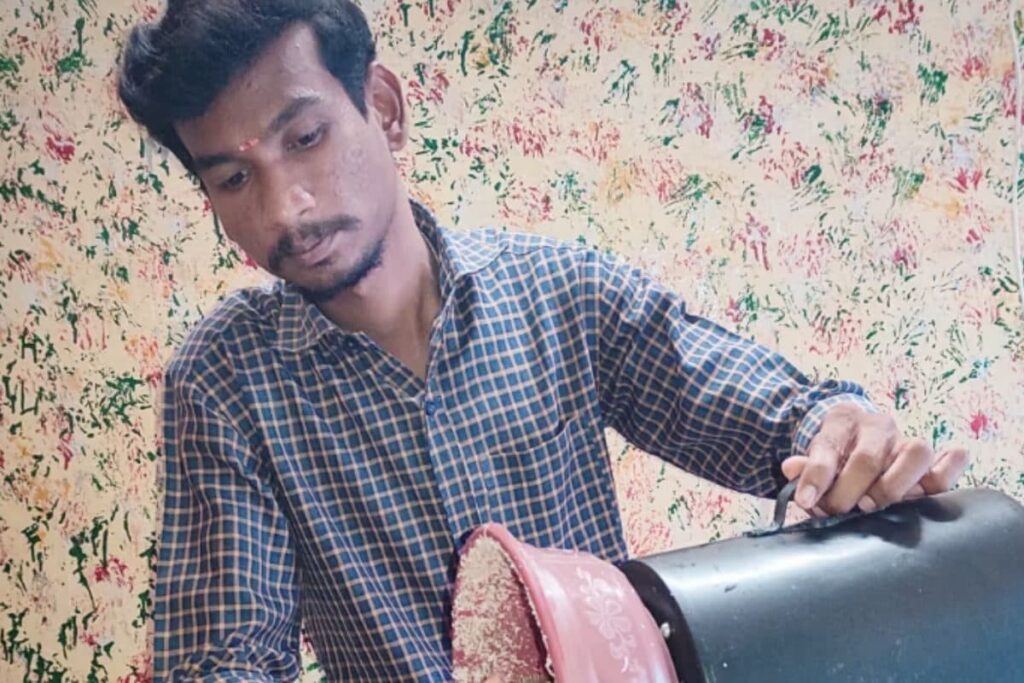This Andhra Man Makes Grater That Turns Coconut Into Powder