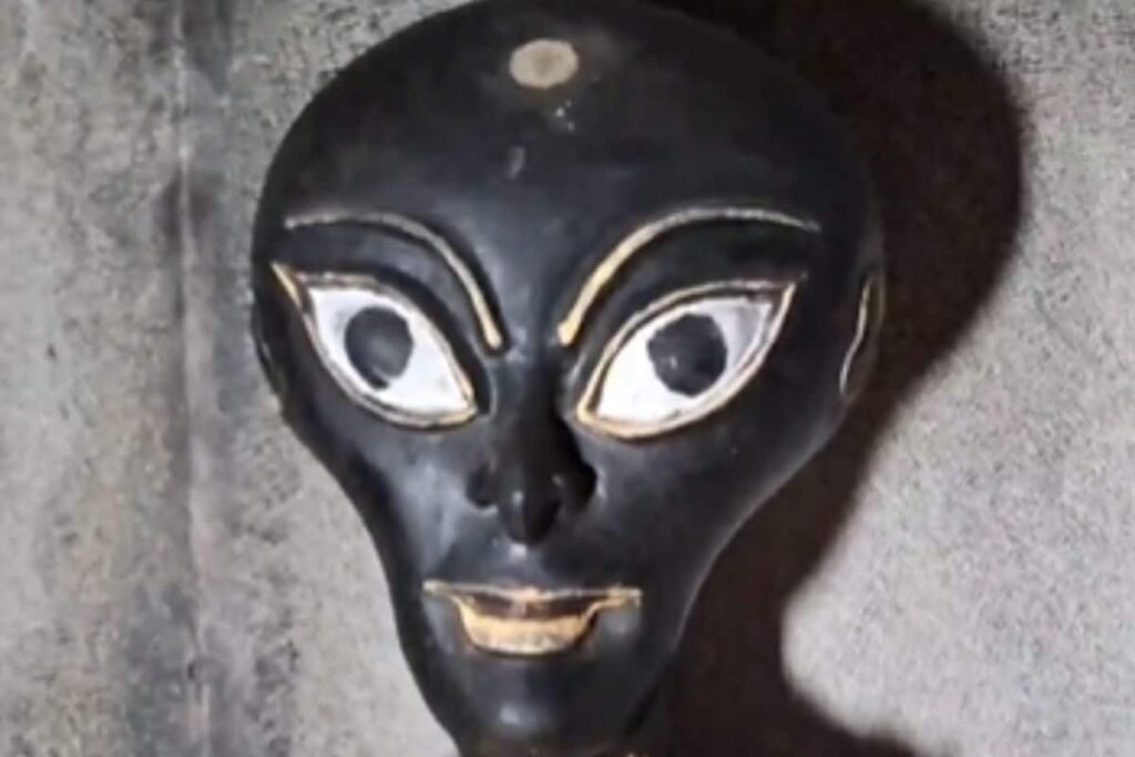 Salem Man Builds Temple For Alien God, Claims They Will Save World