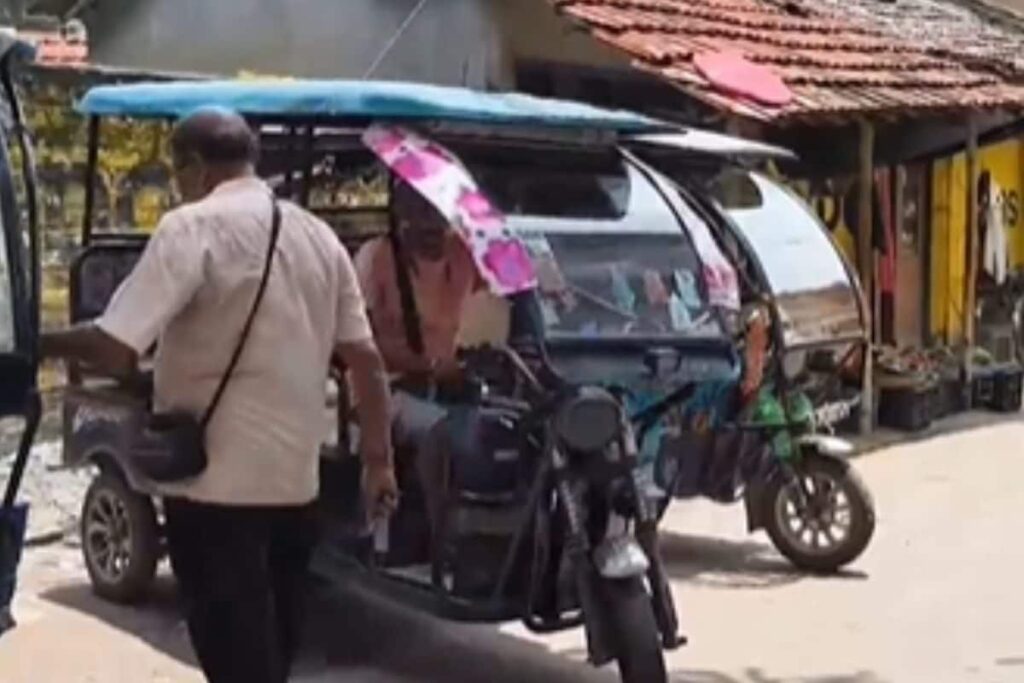 Bengal Govt To Announce Rules For E-rickshaws To Avoid Traffic Congestion