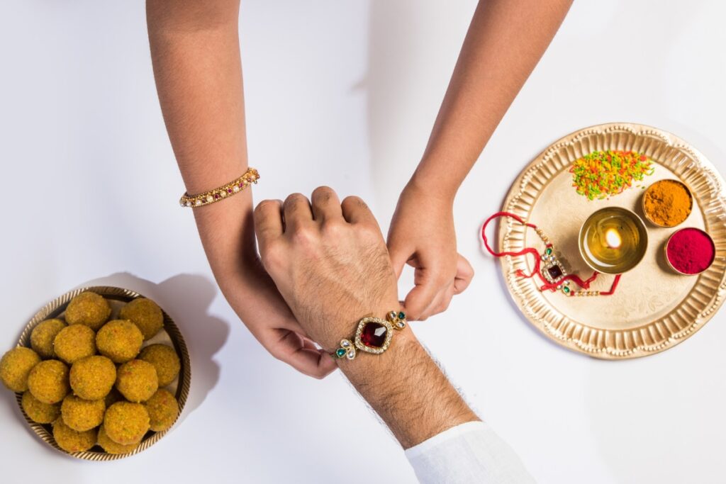 Raksha Bandhan: Auspicious Window to Tie Rakhi is Just 2 Hours in Himachal and Haryana