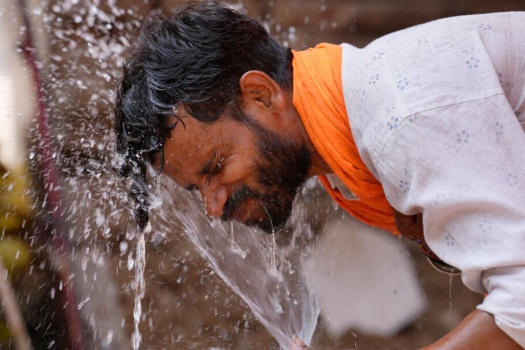 Contaminated Water in 10 UP Villages Can Cause Serious Health Issues or Even Deaths: Officials