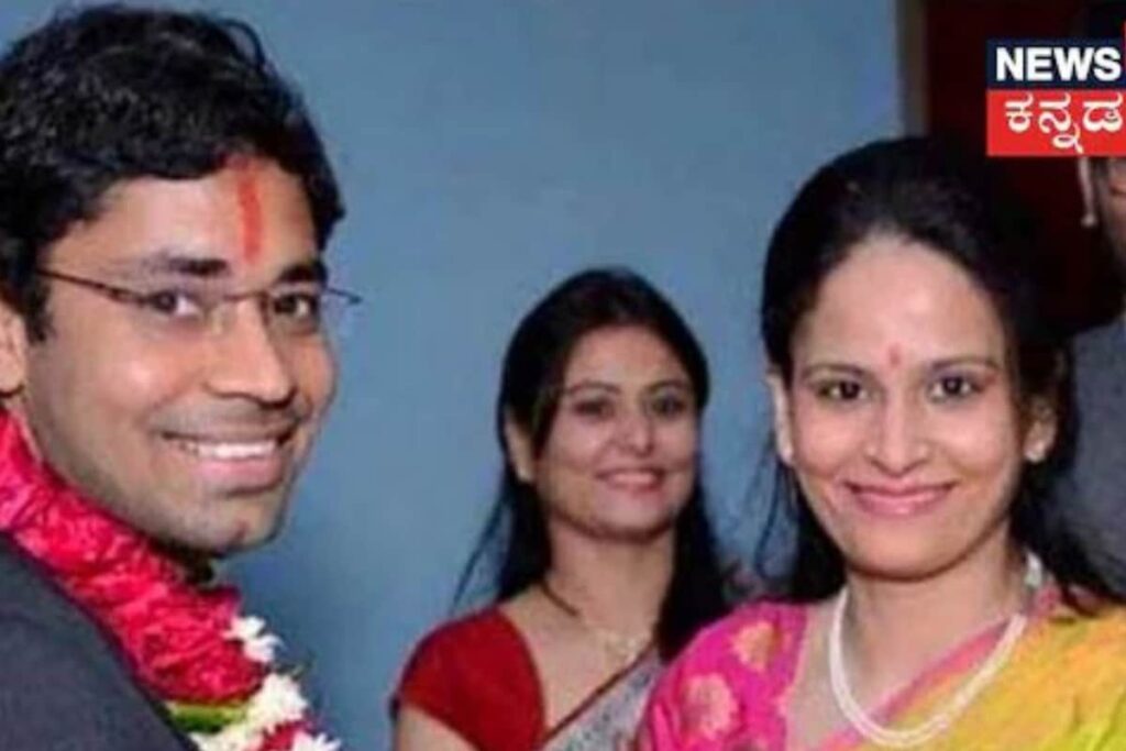 This IAS Couple in Madhya Pradesh Spent Only Rs 500 on Their Wedding, Returned to Work in 48 Hours