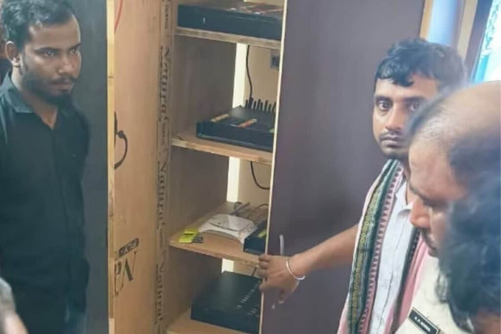 Ranchi Police Uncover Conspiracy Behind SIM Boxes Linked to Bangladesh