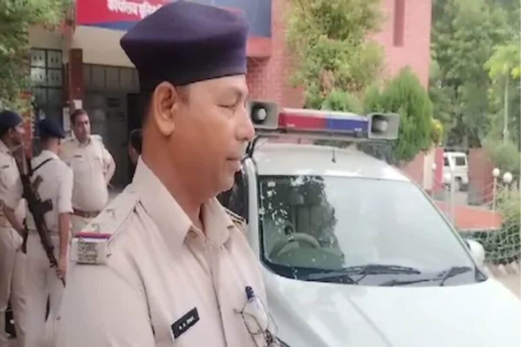 'Abused, Punched in Chest': Bihar Cop Alleges Physical Assault by SHO, Files Complaint at SP Office